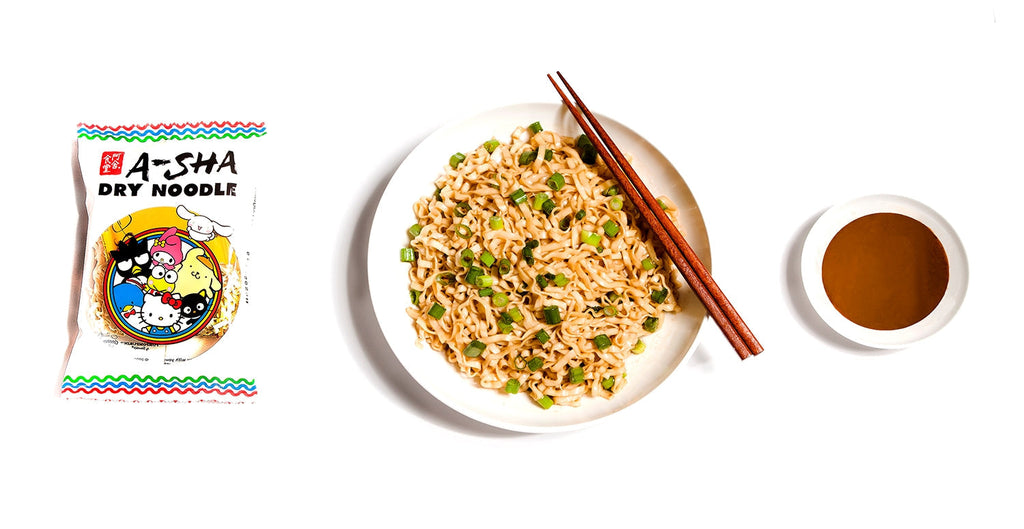 Hello Kitty Mandarin Noodles with Supercute Soy Sauce - Bold Taste for Busy Days